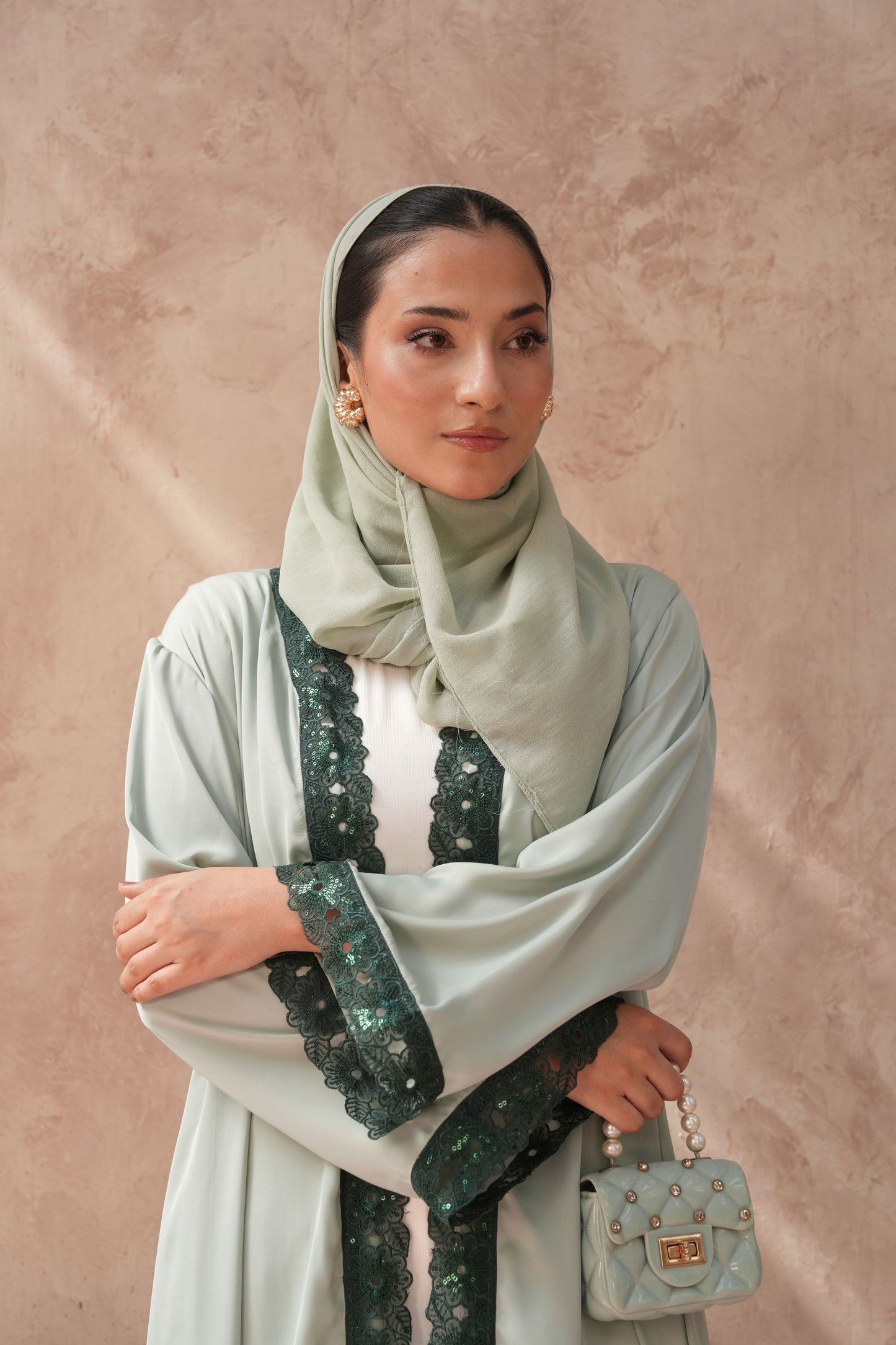 Yesįm Abaya